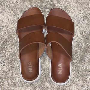 MIA sandals